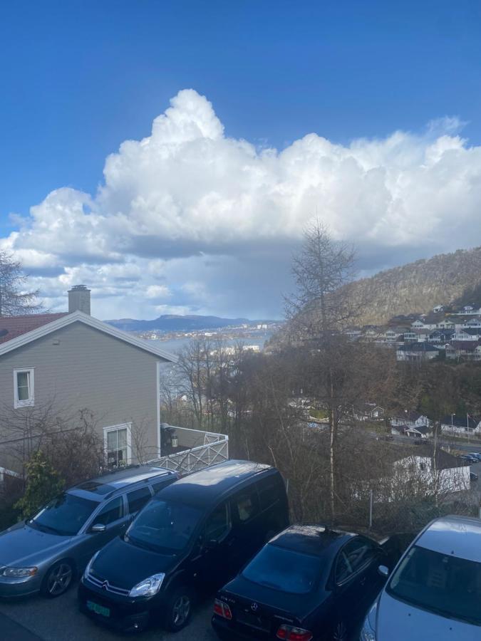 Apartmán Casa La Familia Bergen Exteriér fotografie